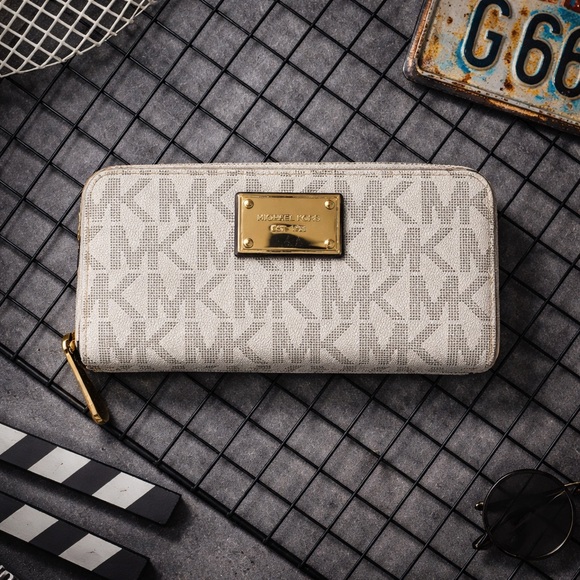 Michael Kors Handbags - Michael Kors Beige and Gold Logo Wallet